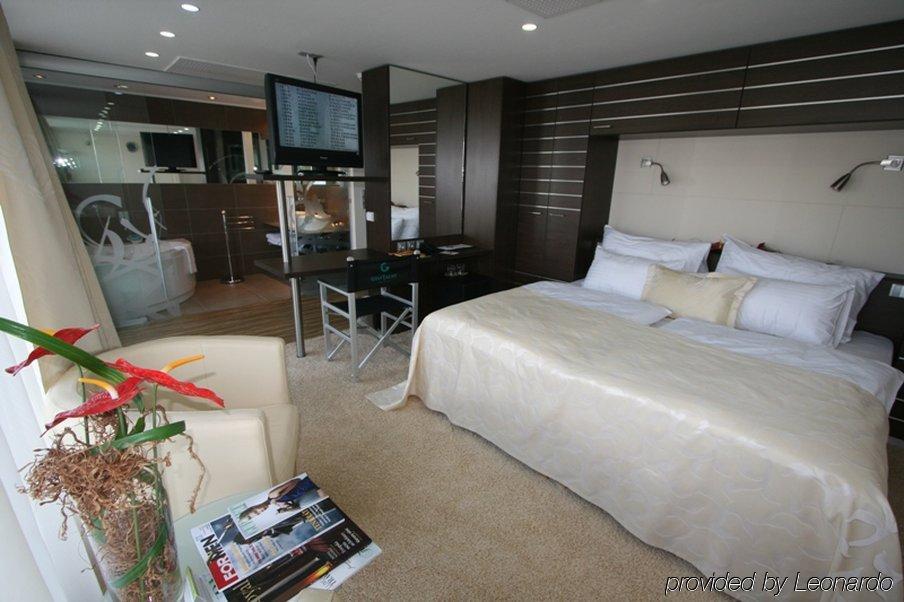 Rohan Boat Prag Zimmer foto